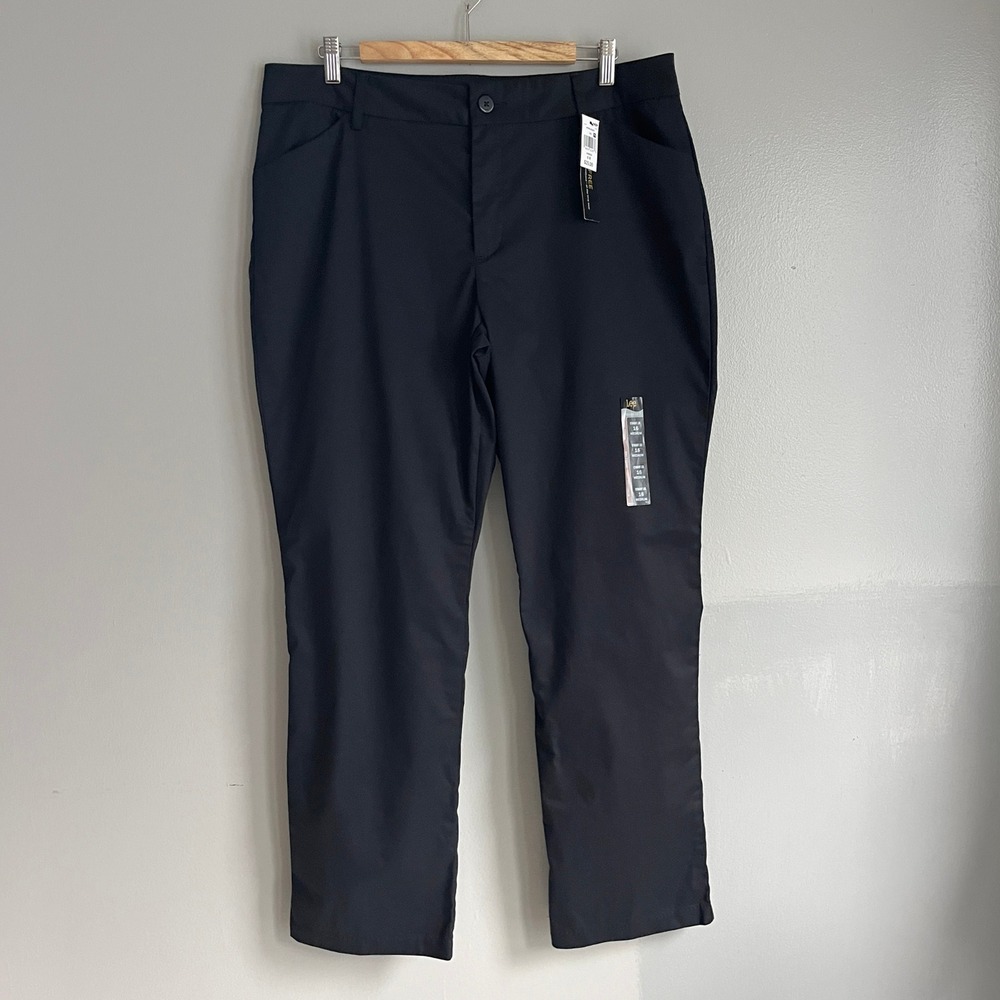 Lee Straight Leg Pants Womens 16 Black Wrinkle Free Relaxed Mid Rise NWT